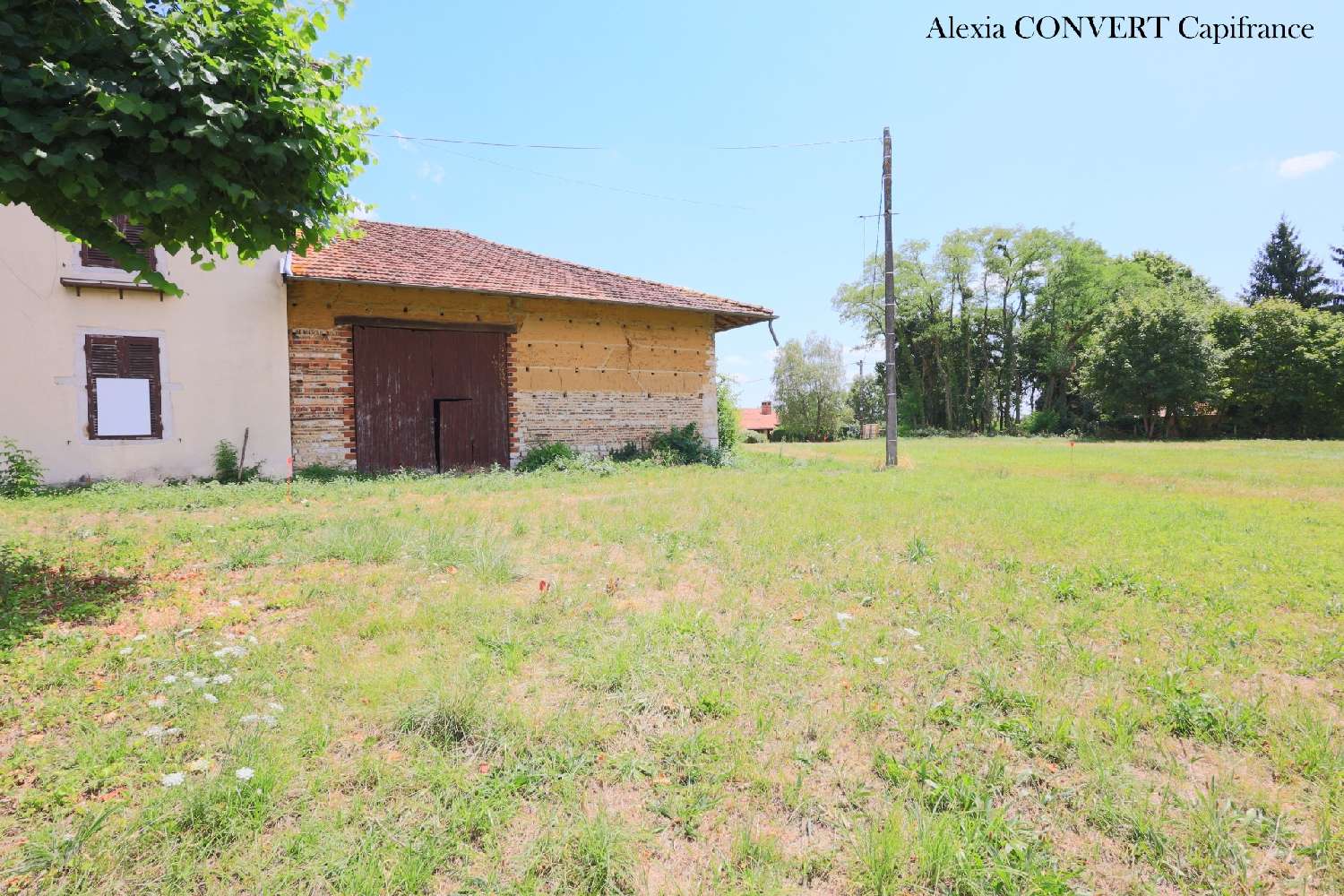 for sale barn Foissiat Ain 2