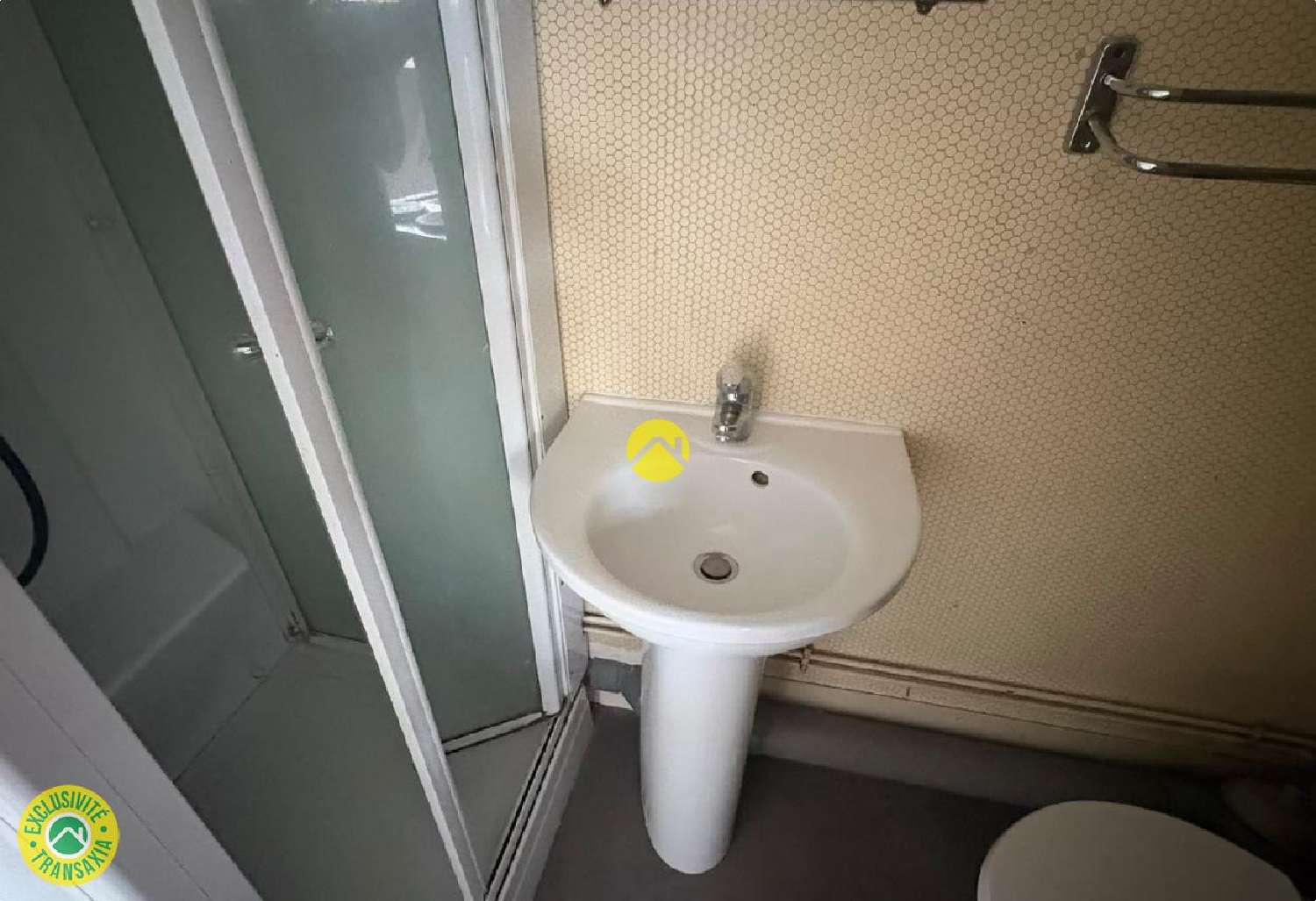 à vendre batiment Bourges Cher 4