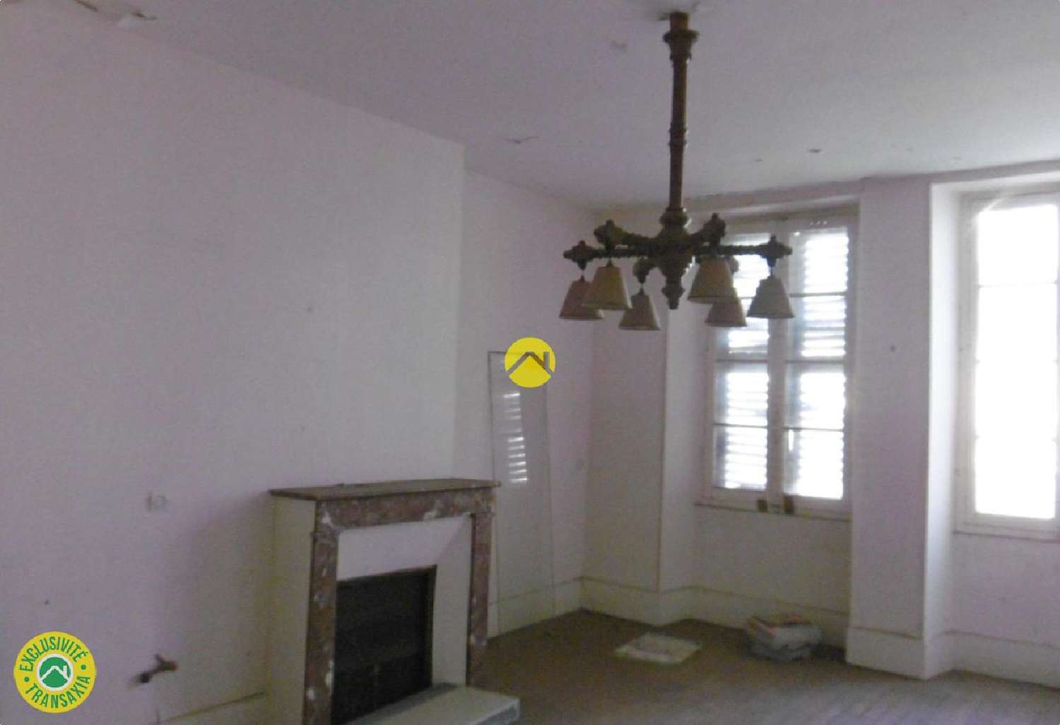 à vendre batiment Le Blanc Indre 7