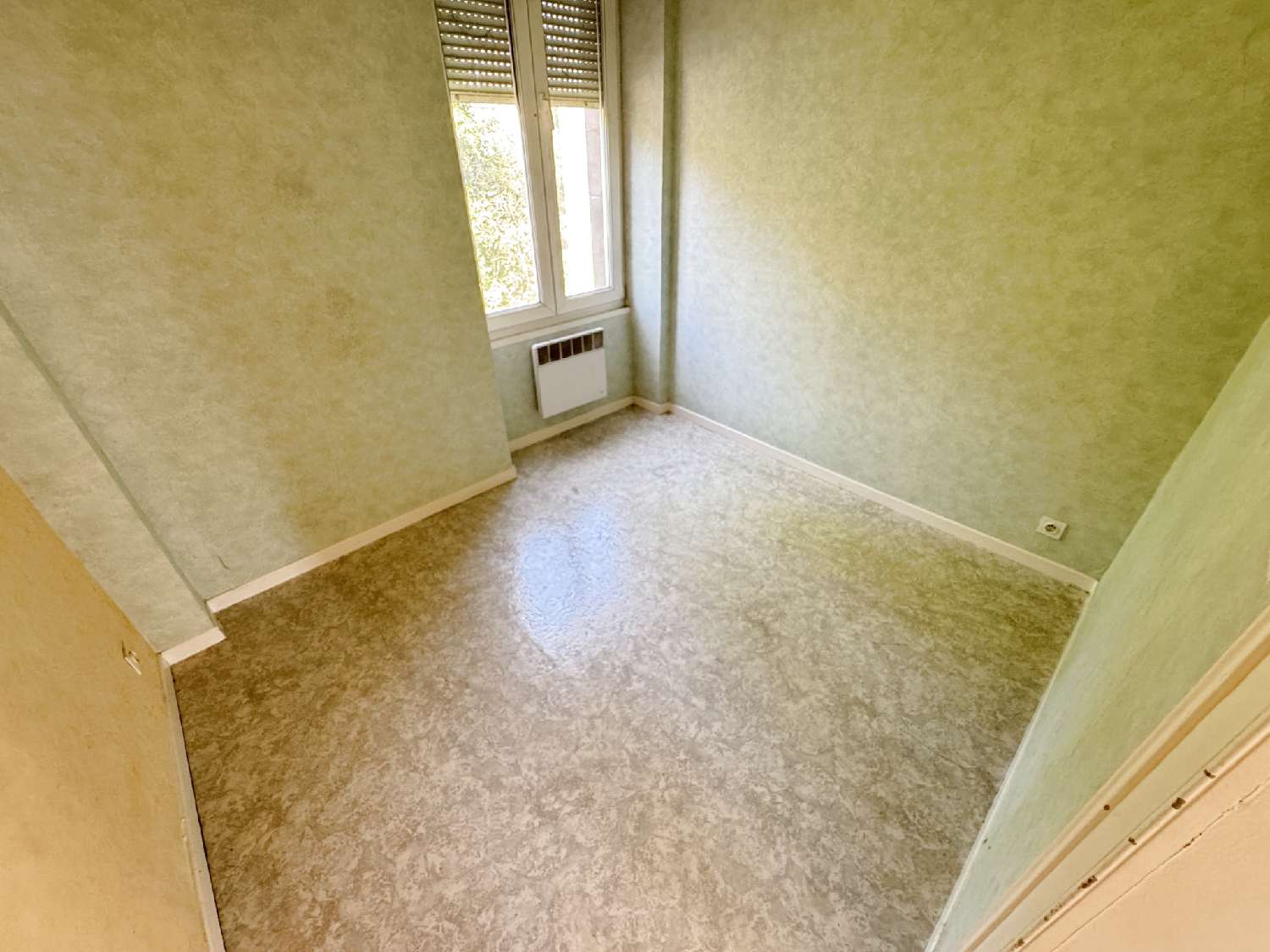 à vendre batiment Mélisey Haute-Saône 4