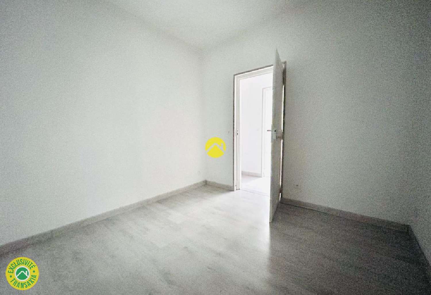 te koop gebouw Néris-les-Bains Allier 7