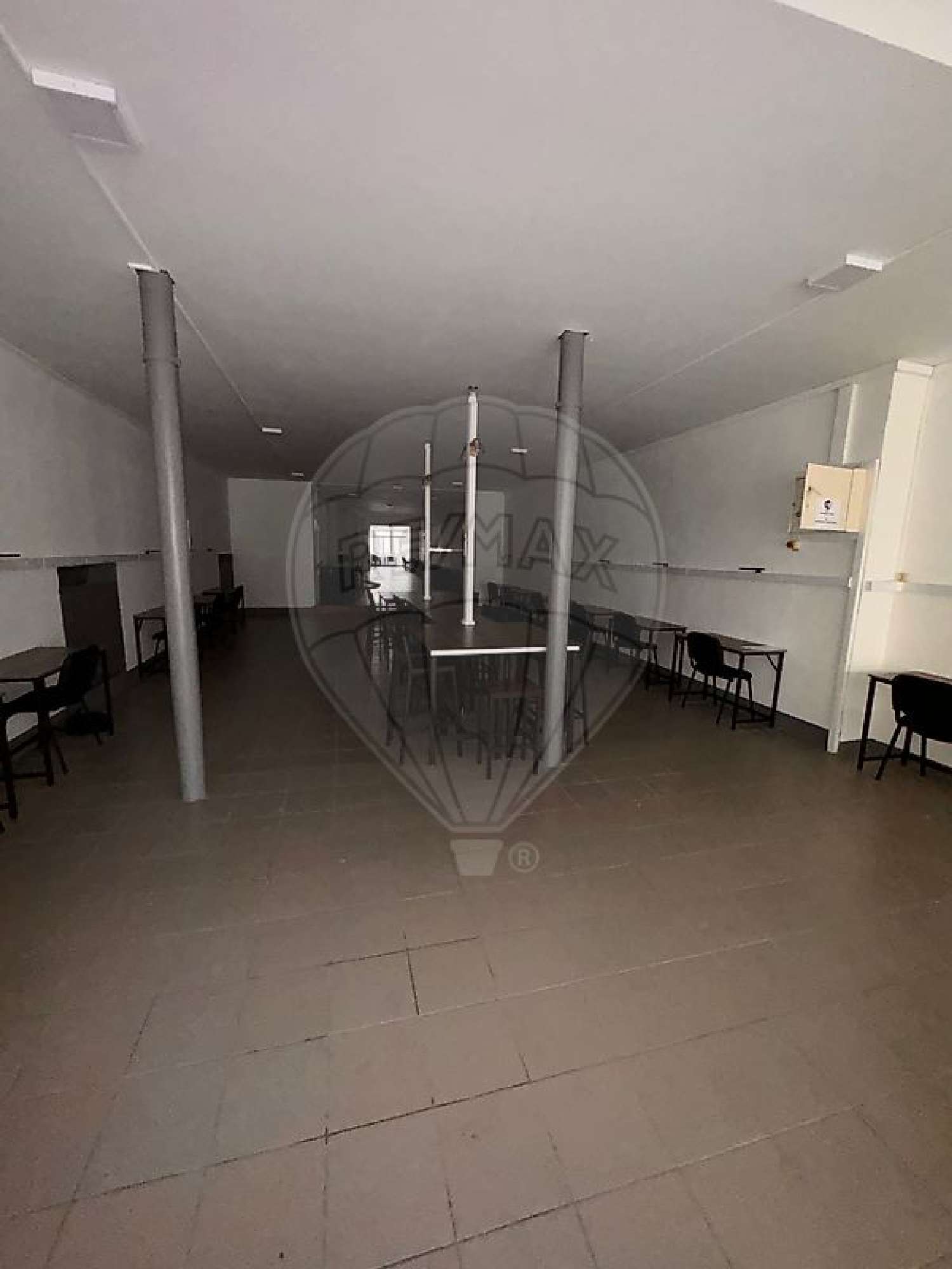 à vendre batiment Nevers Nièvre 3