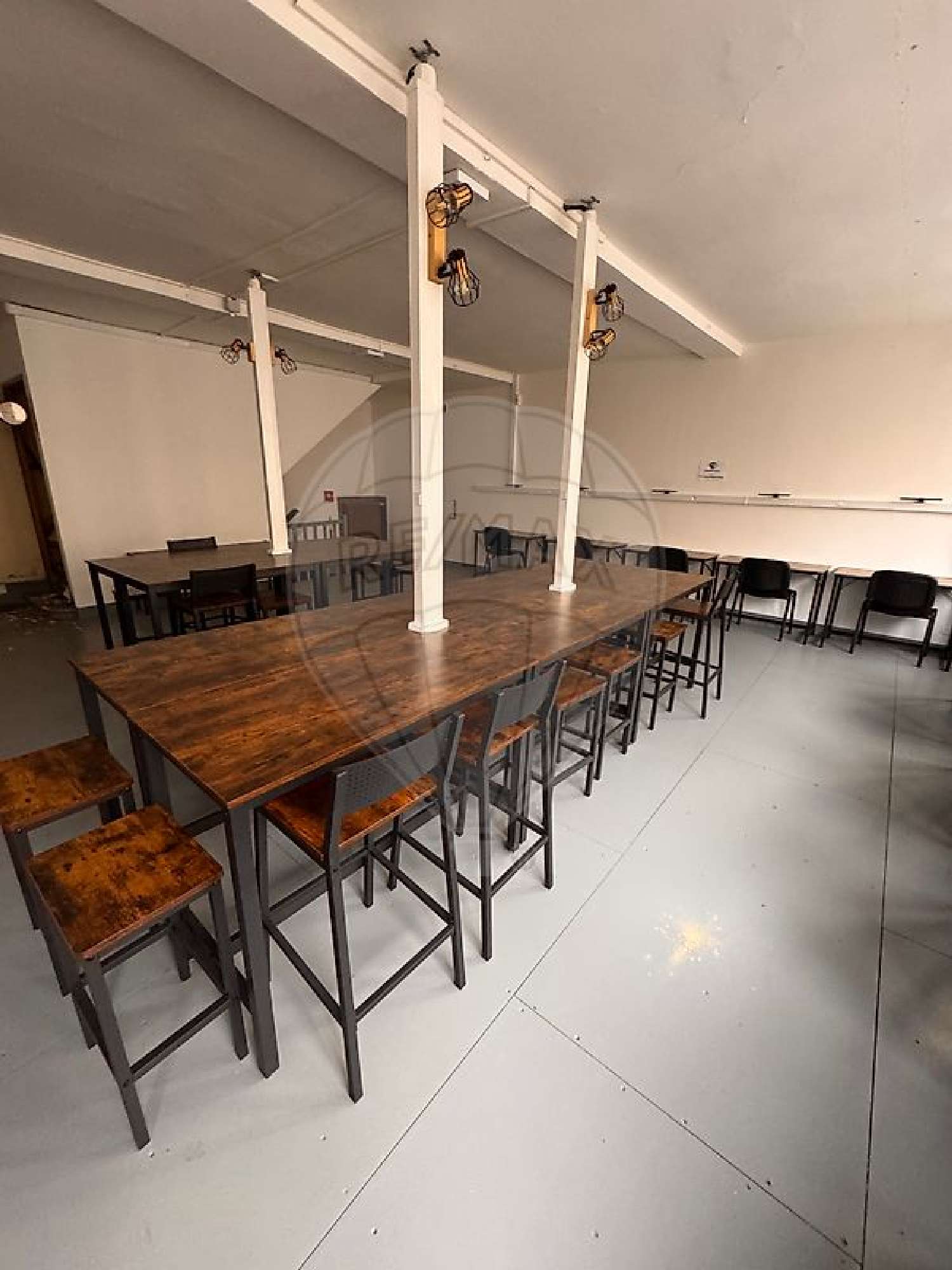 à vendre batiment Nevers Nièvre 8