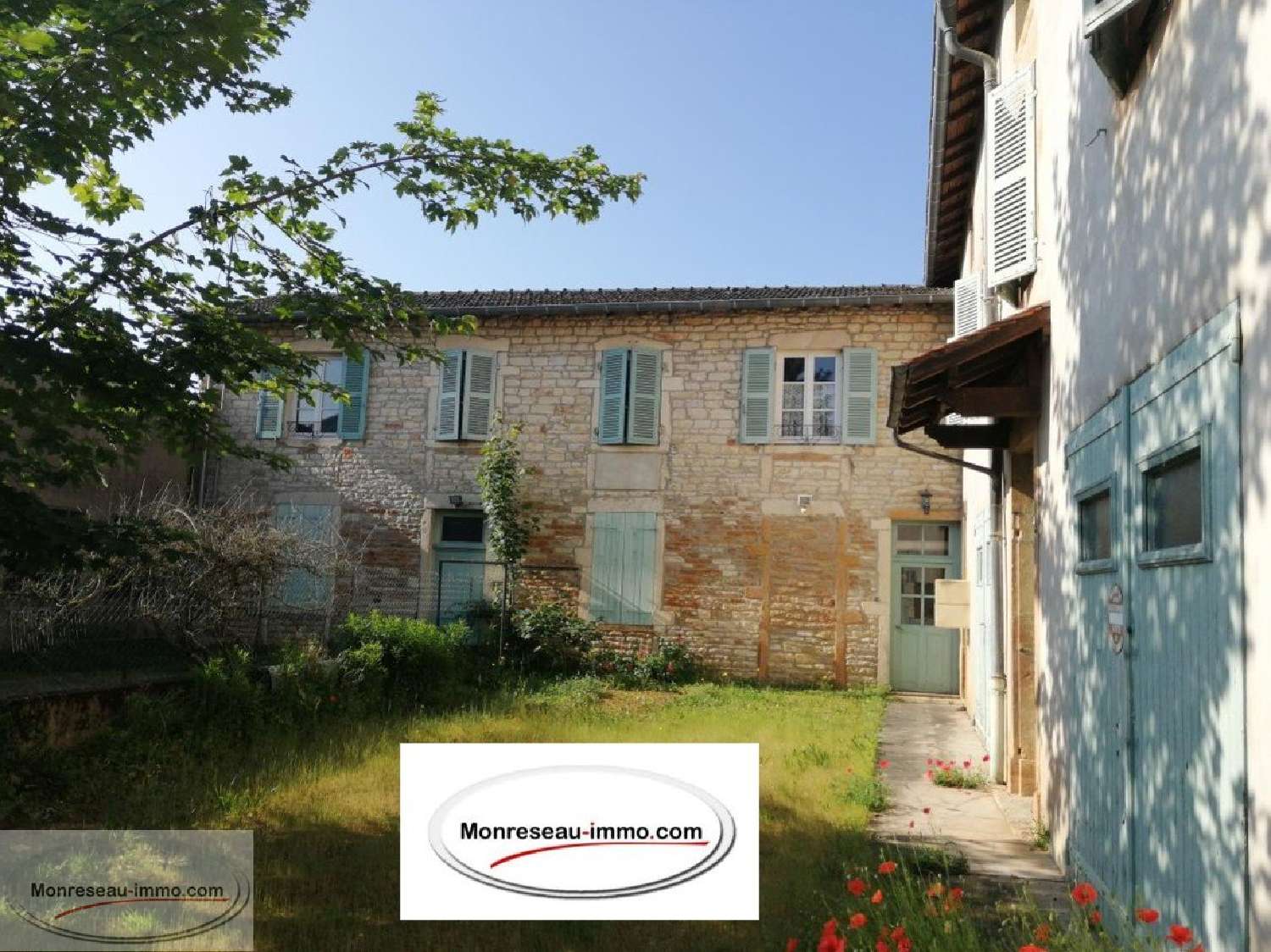  en venta edificio Saint-Jean-le-Priche Saône-et-Loire 1