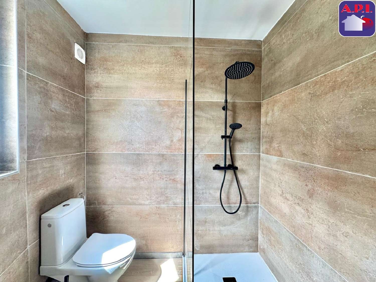  à vendre batiment Tarascon-sur-Ariège Ariège 2