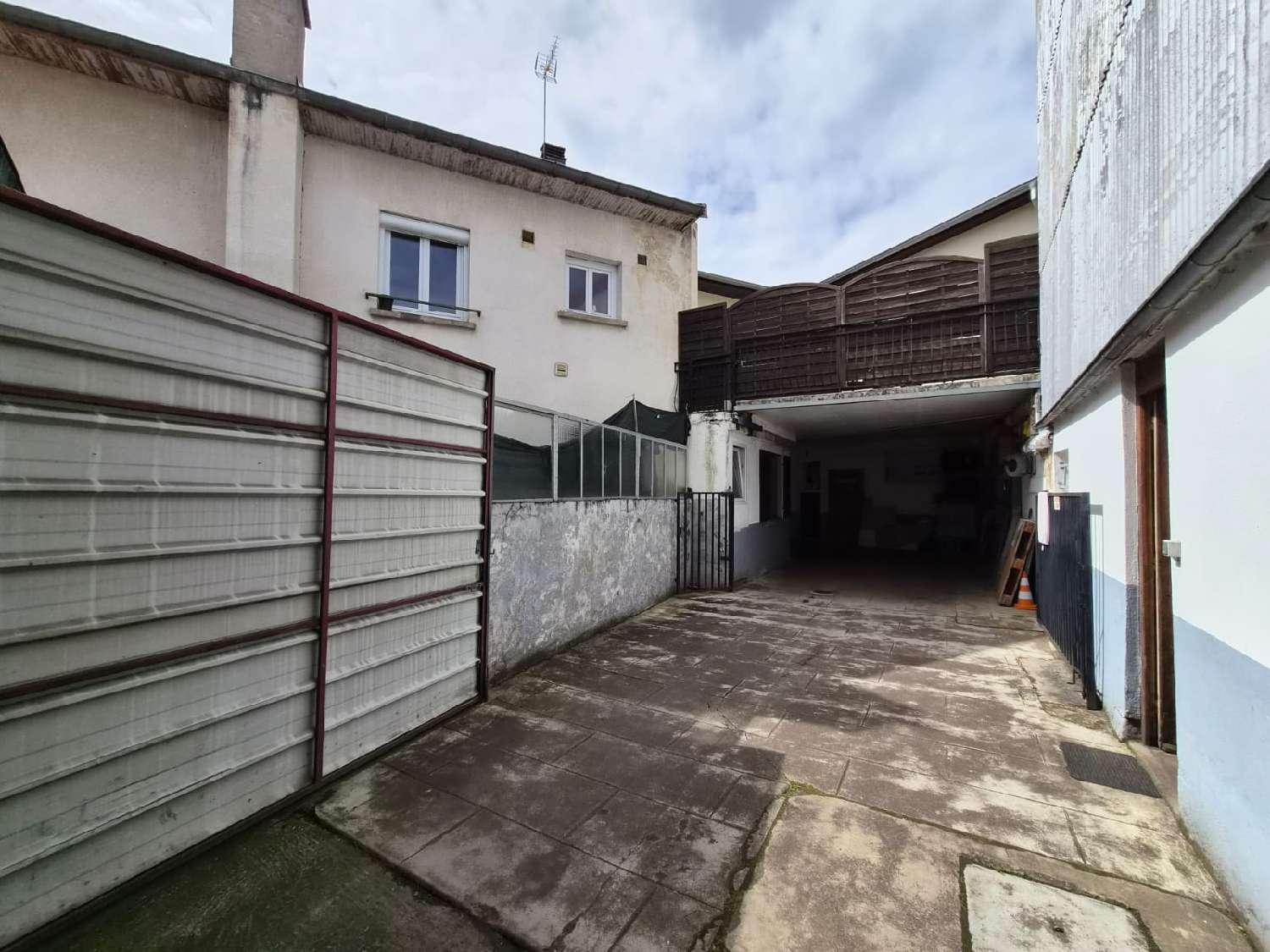 for sale building Vesoul Haute-Saône 2