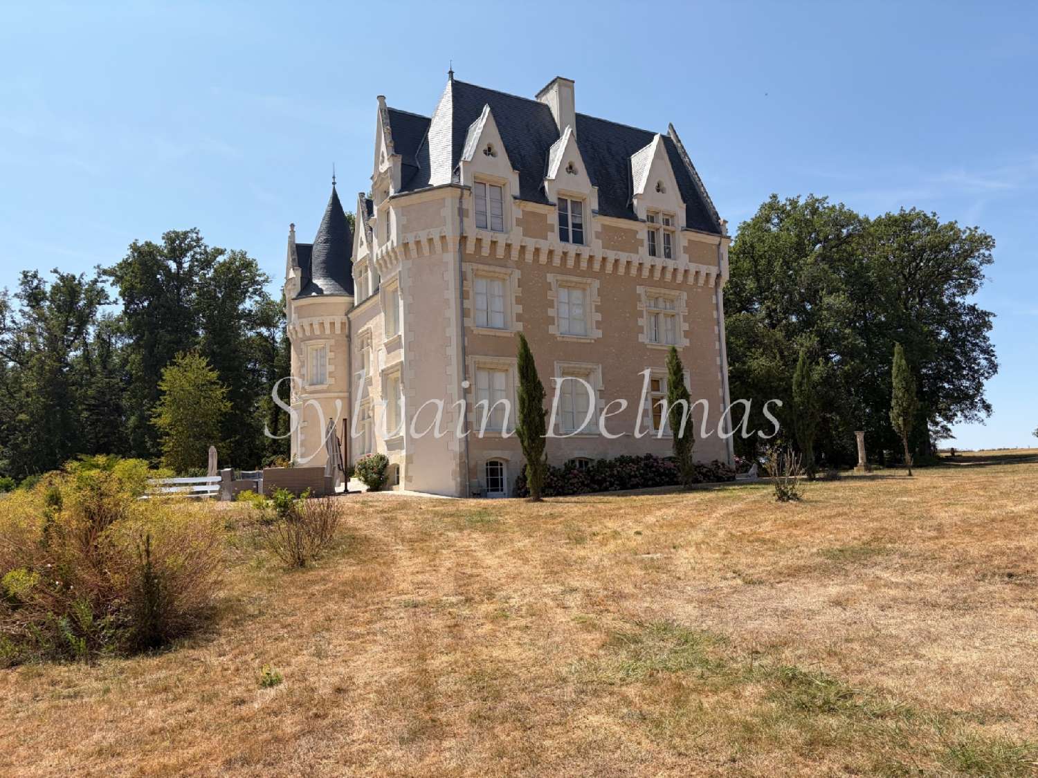 kaufen Schloss Loches Indre-et-Loire 8