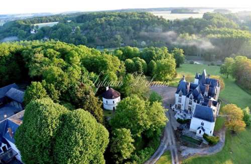 Tours Indre-et-Loire castle foto 7404275