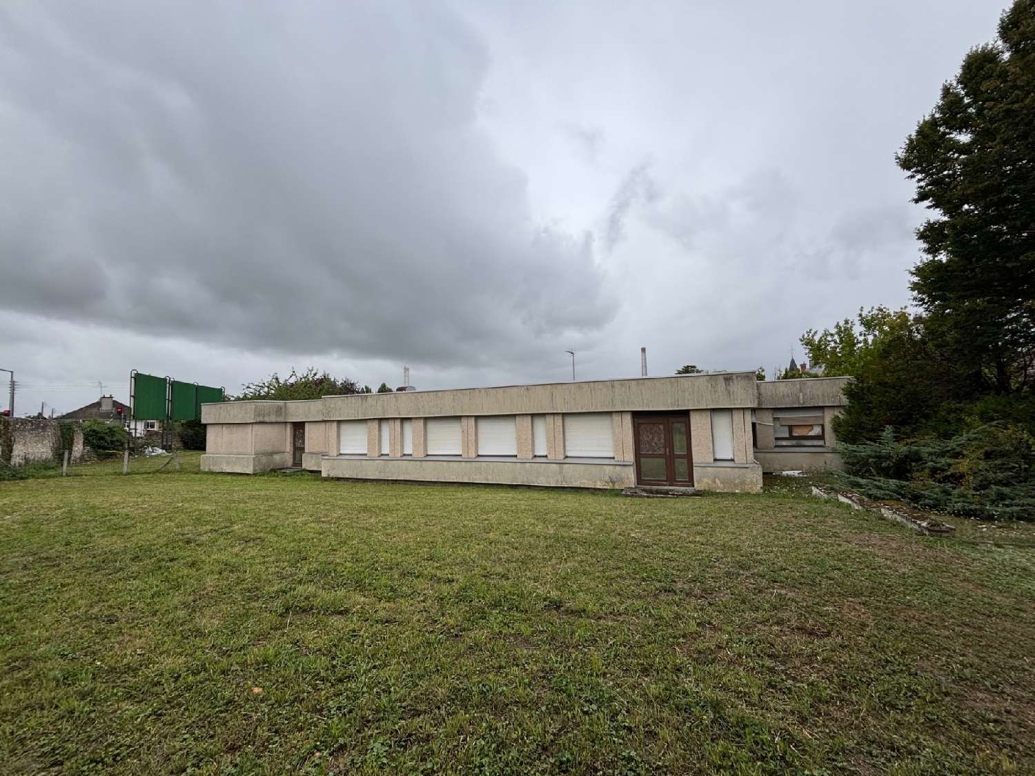  for sale castle Vierzon Cher 8