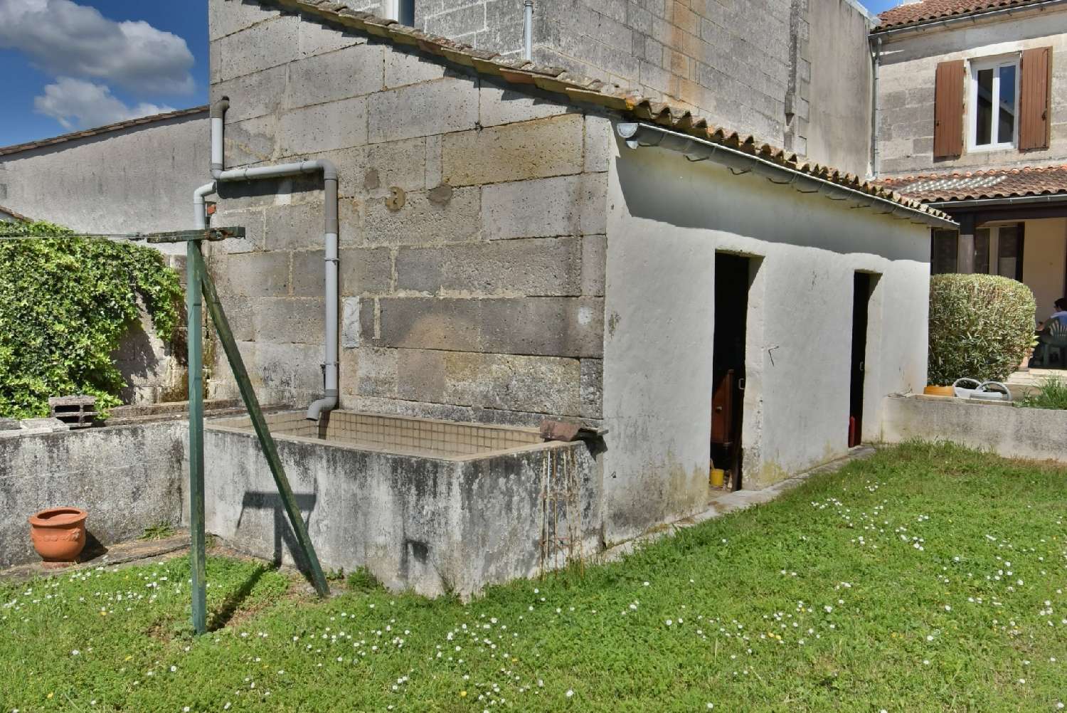  te koop stadshuis Angoulême Charente 5