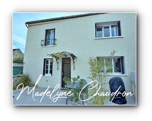 Bouray-sur-Juine Essonne stadshuis foto 7403910