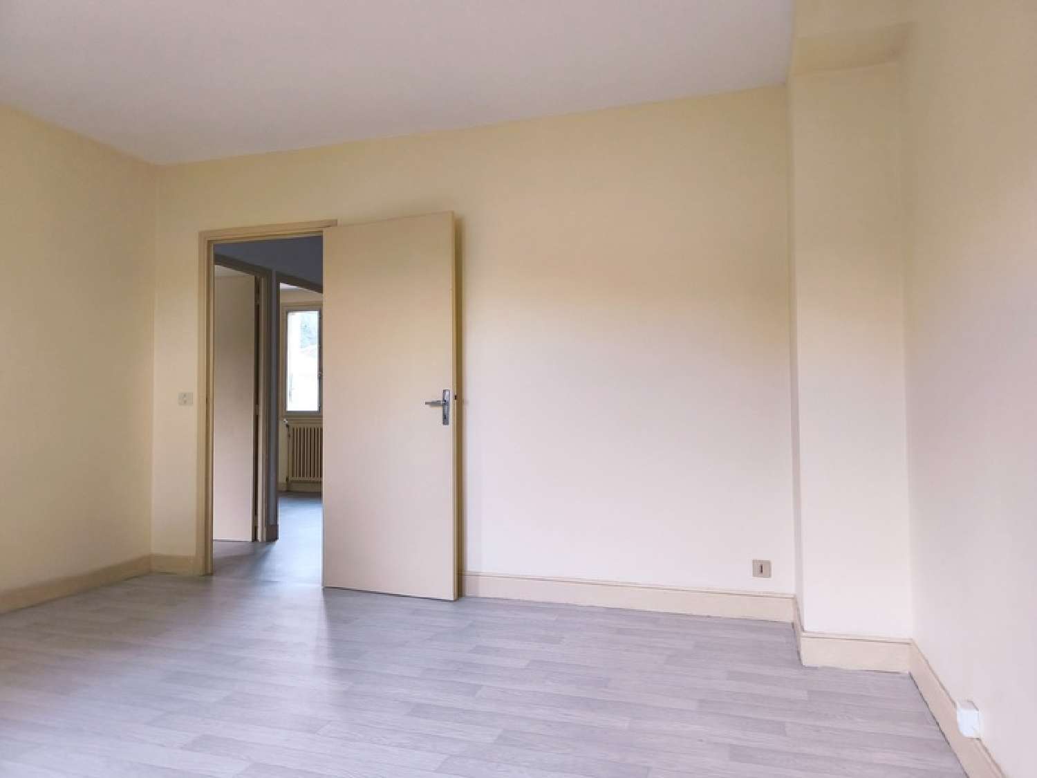 for sale city house Cahors Lot 8