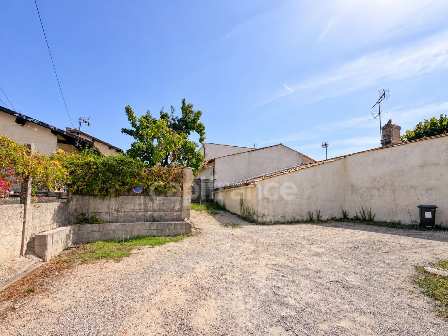  for sale city house Le Haillan Gironde 4