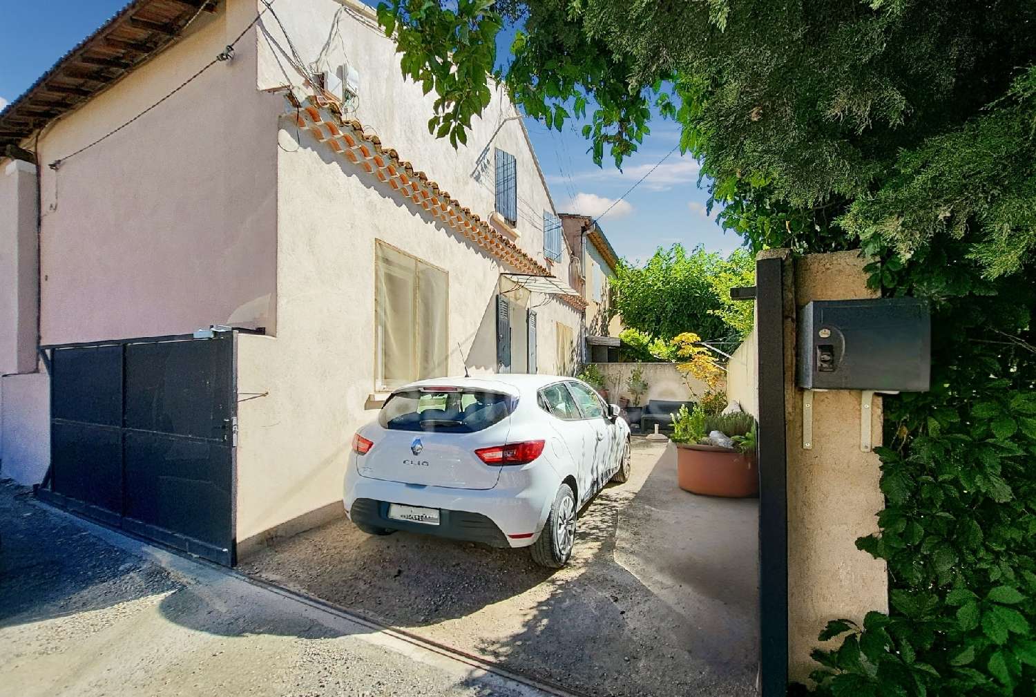 en venta casa urbana Mallemort Bocas del Ródano 4