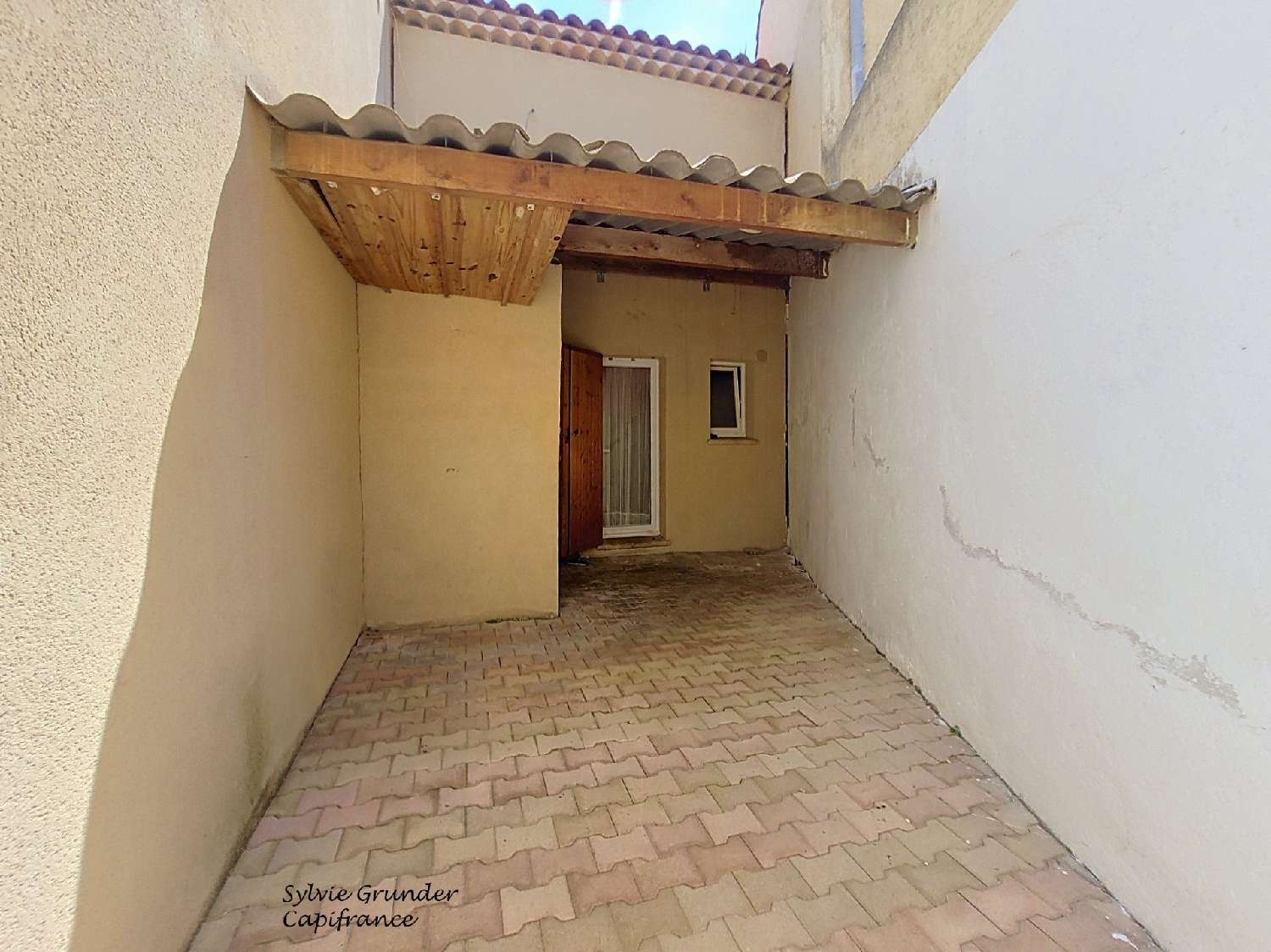 à vendre maison de ville Miramas Bouches-du-Rhône 3