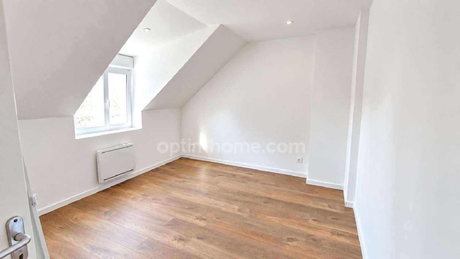 te koop stadshuis Saint-Quentin Aisne 4