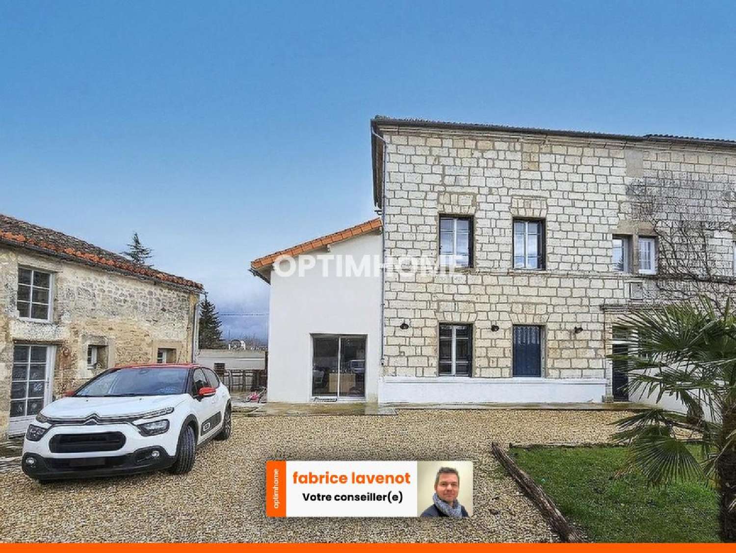 te koop stadshuis Soyaux Charente 2