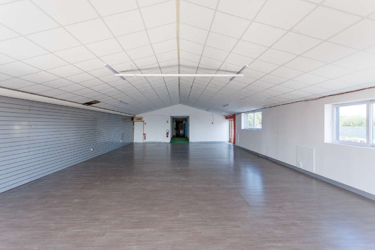 for sale commercial Digoin Saône-et-Loire 4