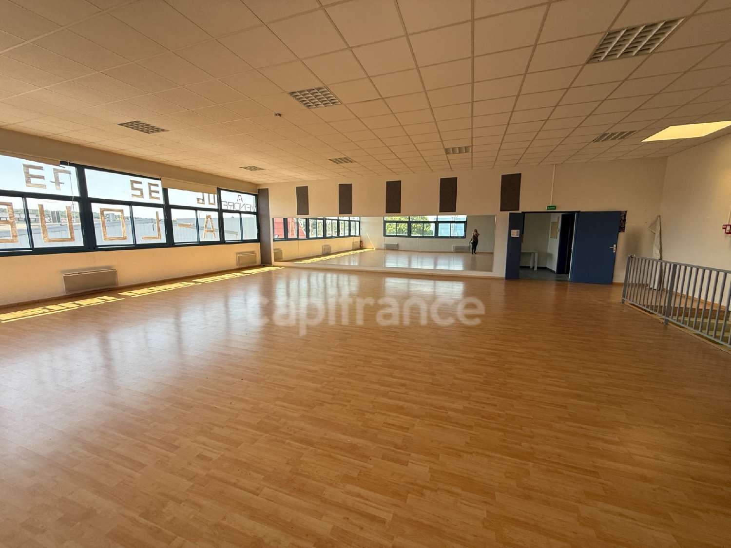  en venta local comercial Orgeval Yvelines 4