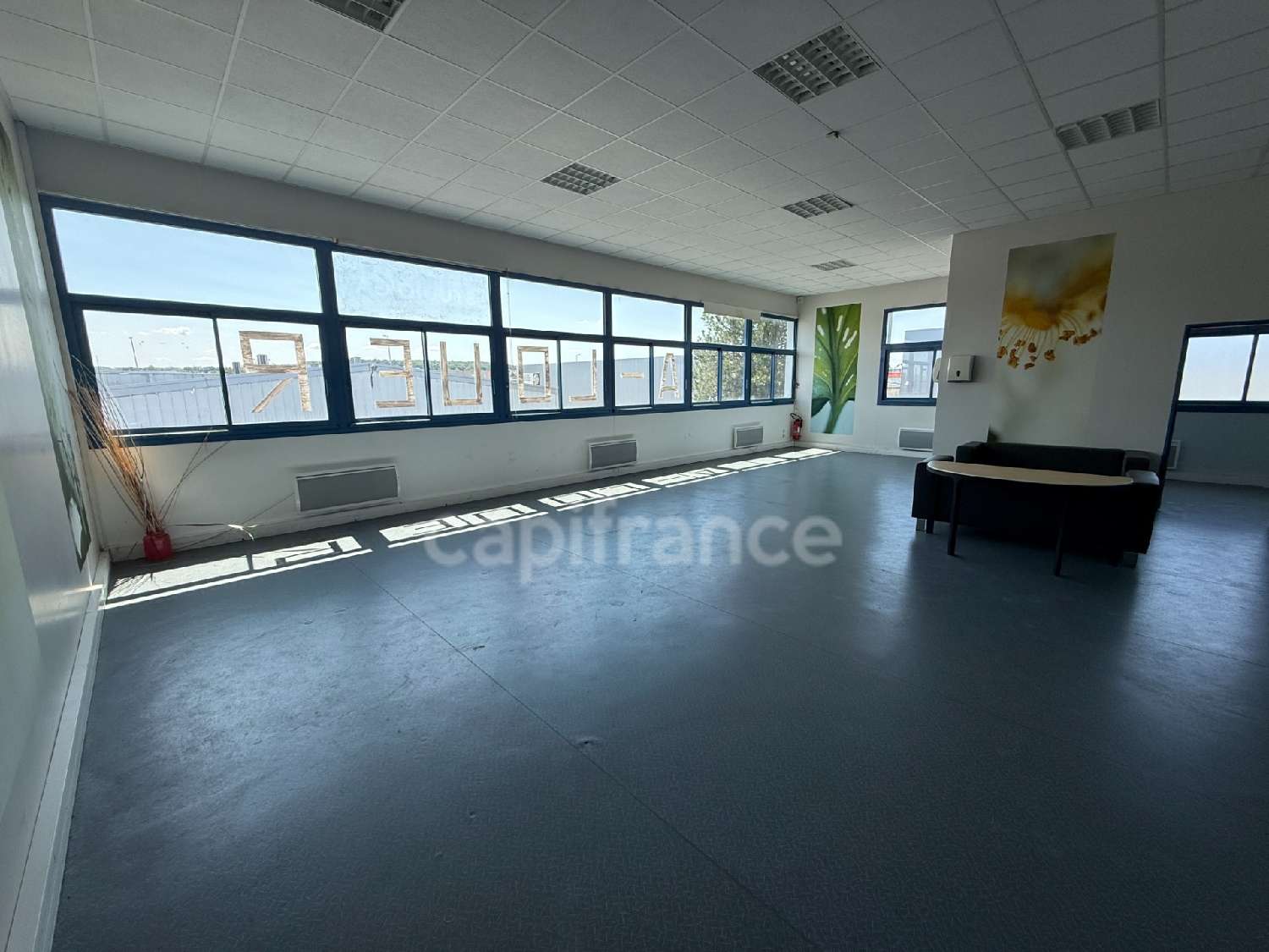  en venta local comercial Orgeval Yvelines 8