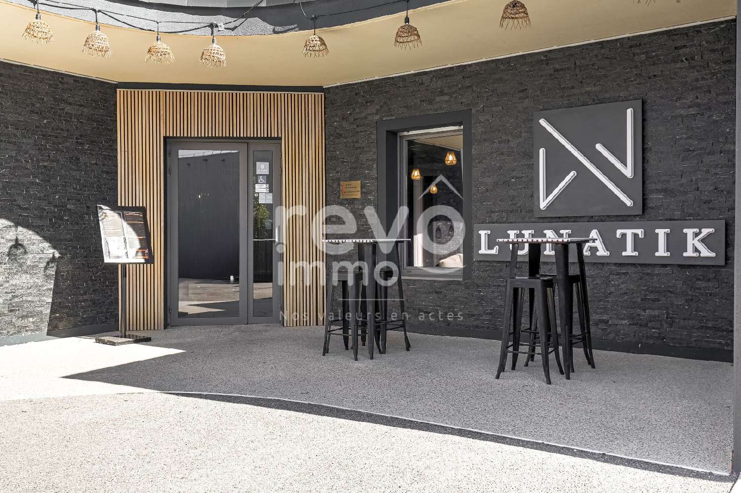  en venta local comercial Saint-André-de-Corcy Ain 1
