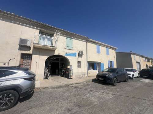 Saint-Gilles Gard commercial foto 7402068