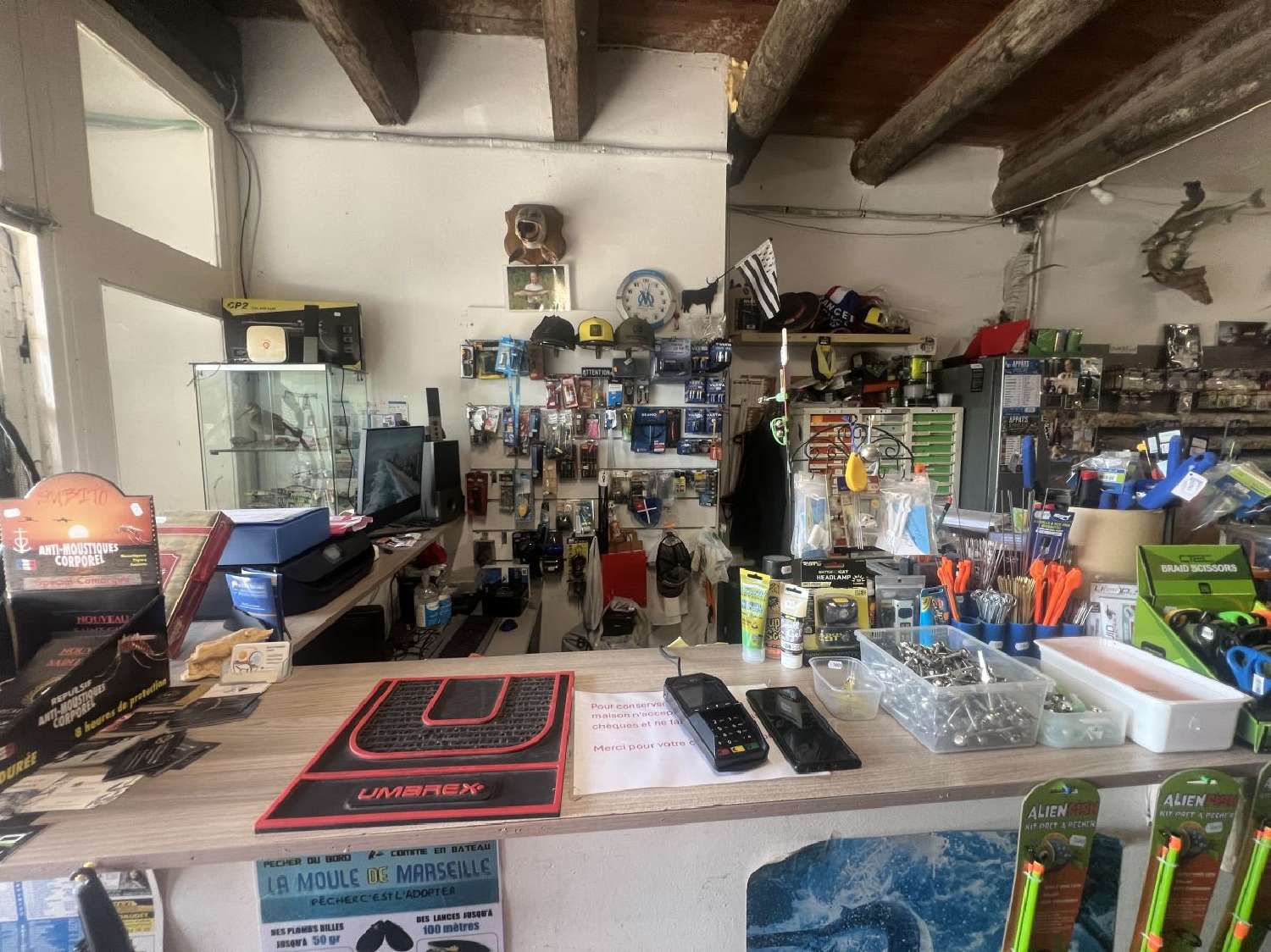  for sale commercial Saint-Gilles Gard 4