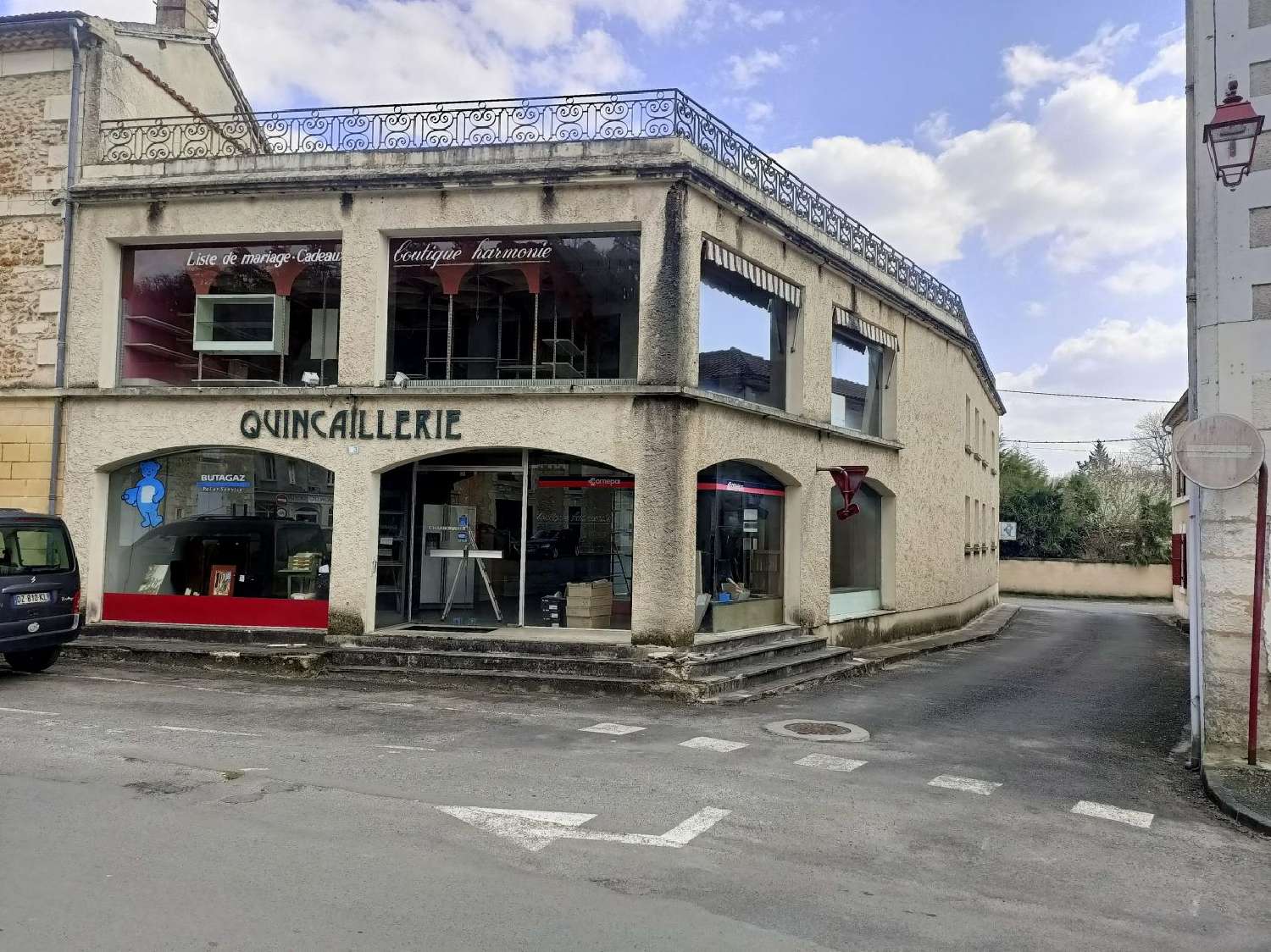 for sale commercial Vergt Dordogne 1