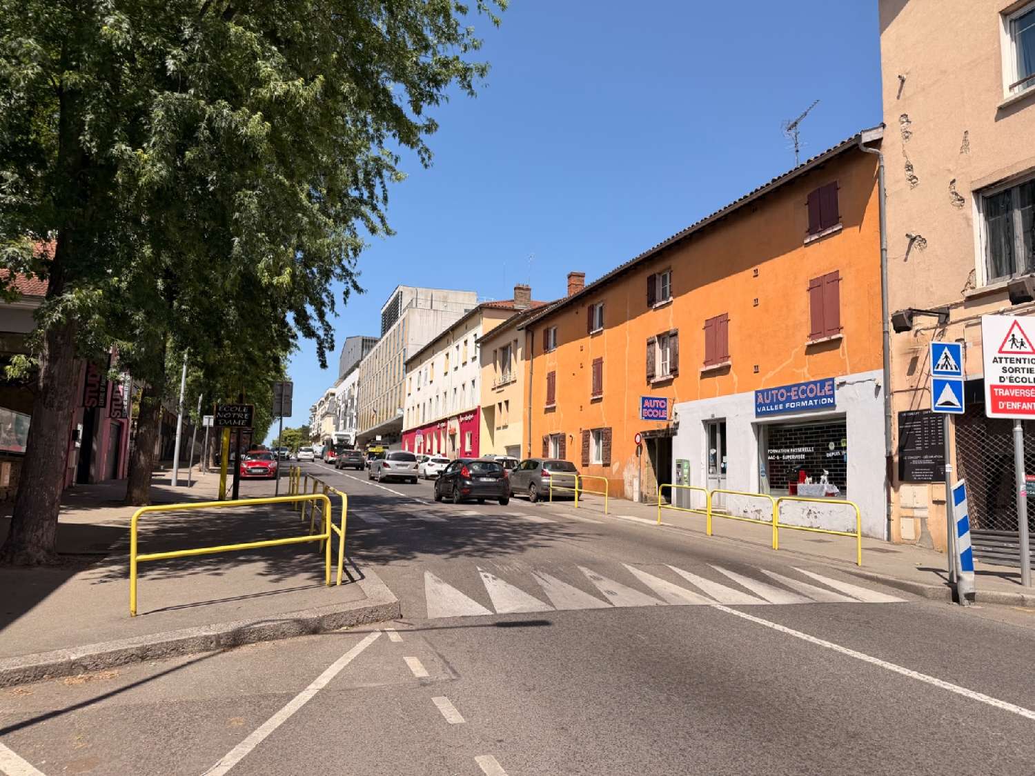 for sale commercial Villefranche-sur-Saône Rhône 1