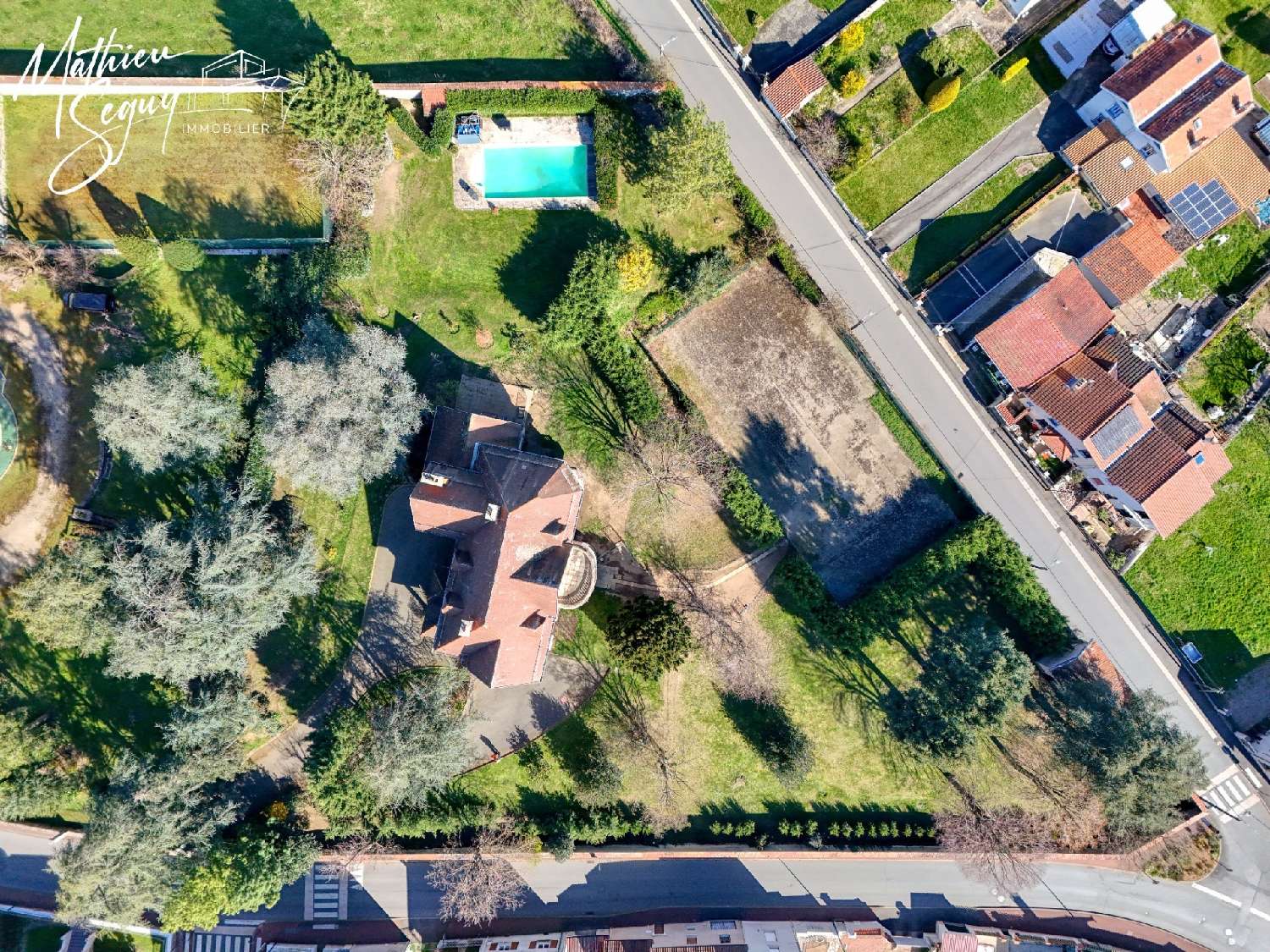 à vendre propriété Chazelles-sur-Lyon Loire 6