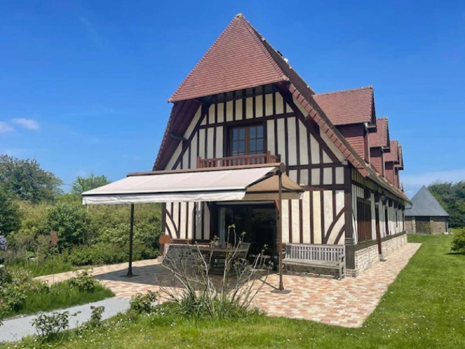  for sale estate Écaquelon Eure 2