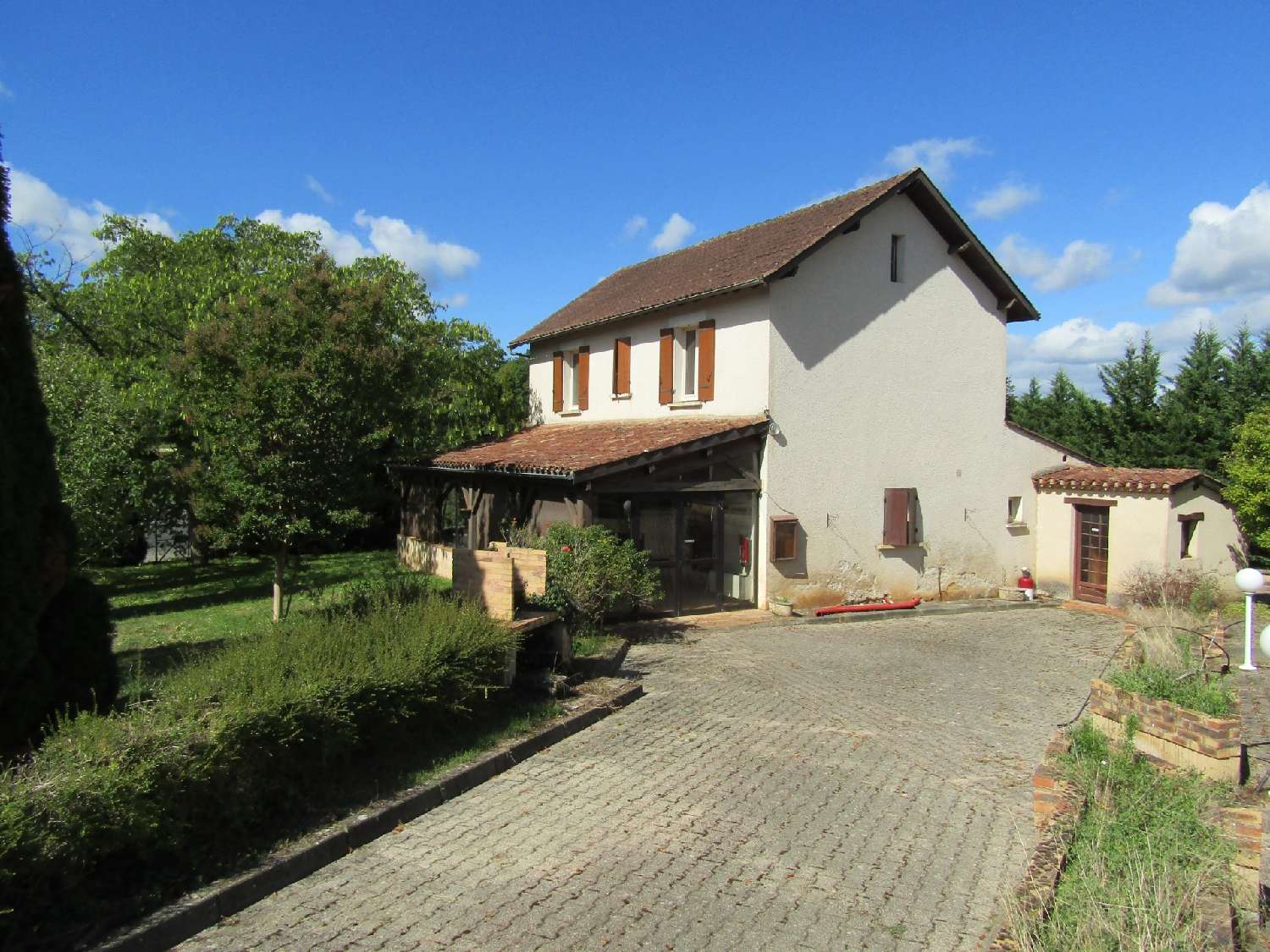 à vendre propriété Mazeyrolles Dordogne 1
