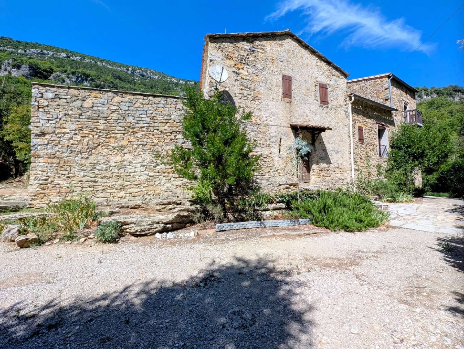 te koop boerderij Gorniès Hérault 4