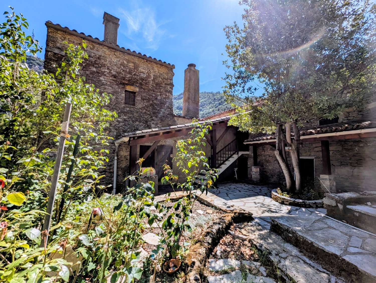 te koop boerderij Gorniès Hérault 5