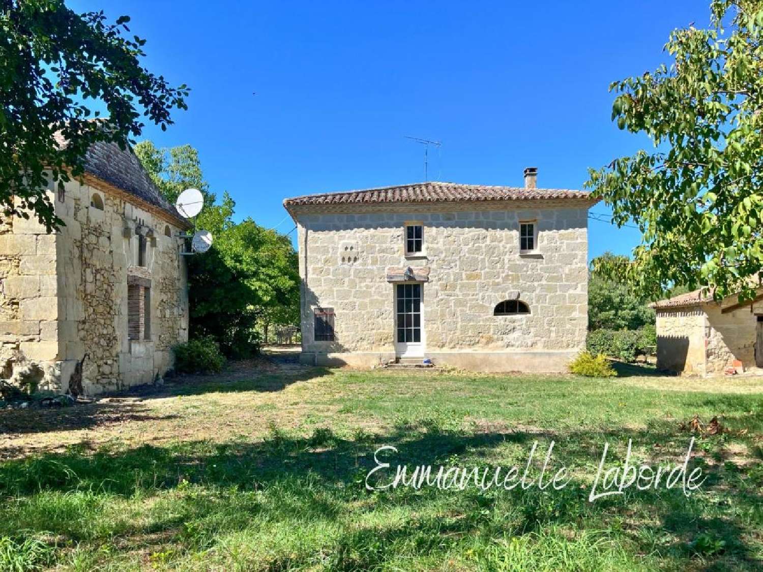 à vendre ferme Saint-Colomb-de-Lauzun Lot-et-Garonne 2