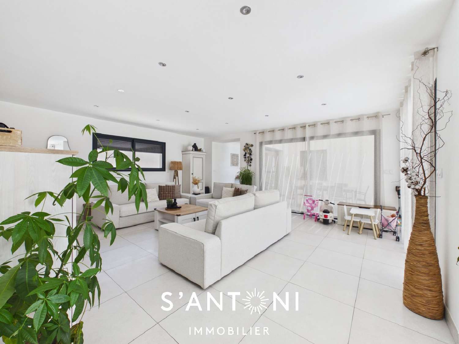 à vendre maison Adissan Hérault 6