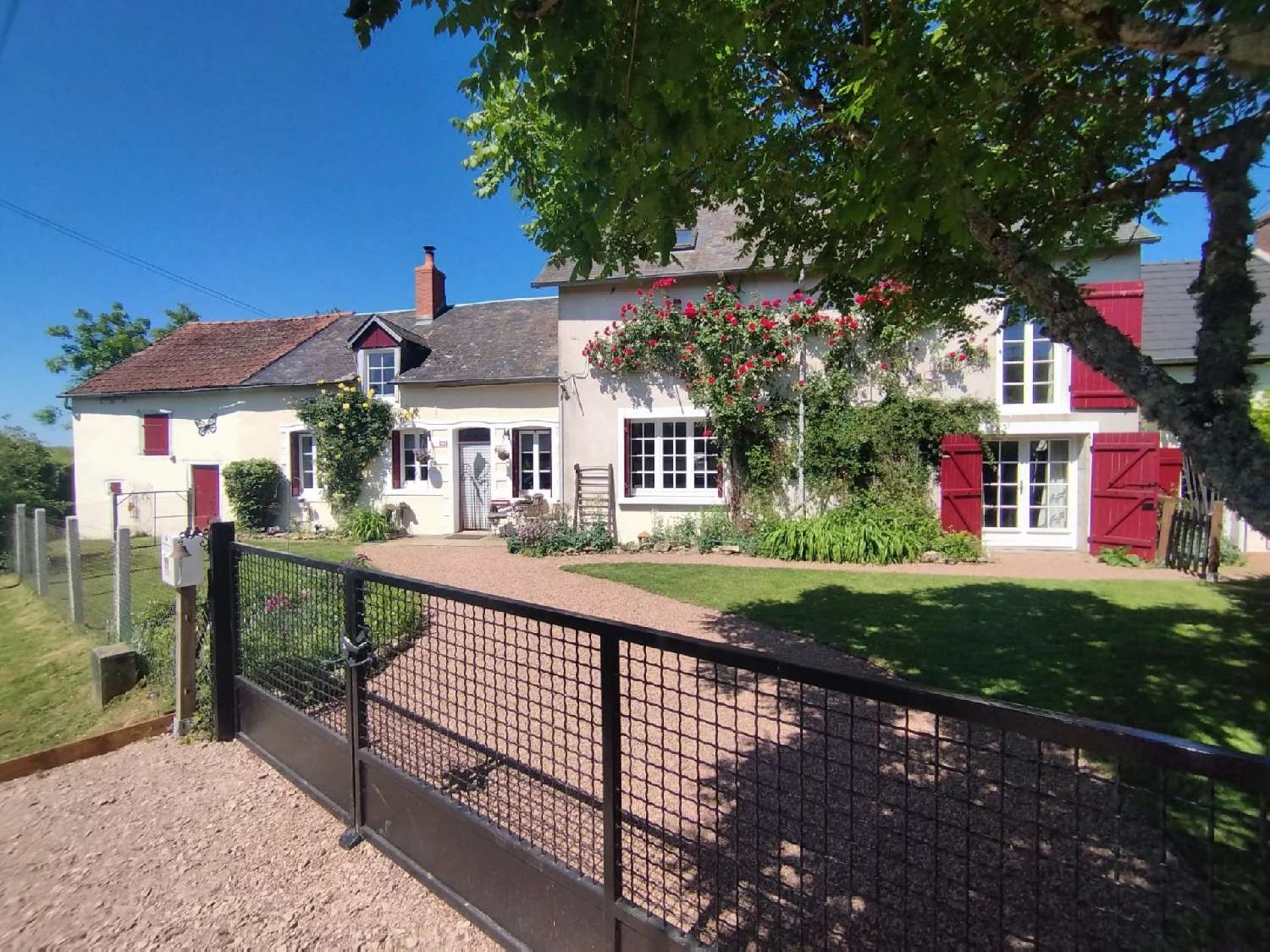 te koop huis Alluy Nièvre 2