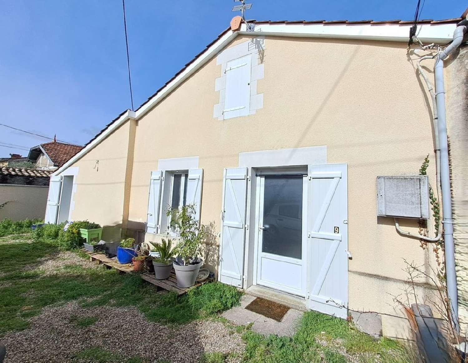 for sale house Anglade Gironde 6