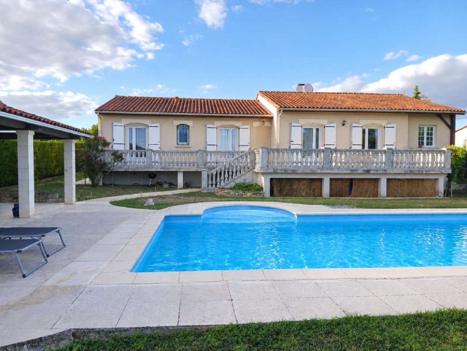 for sale house Aubeterre-sur-Dronne Charente 2