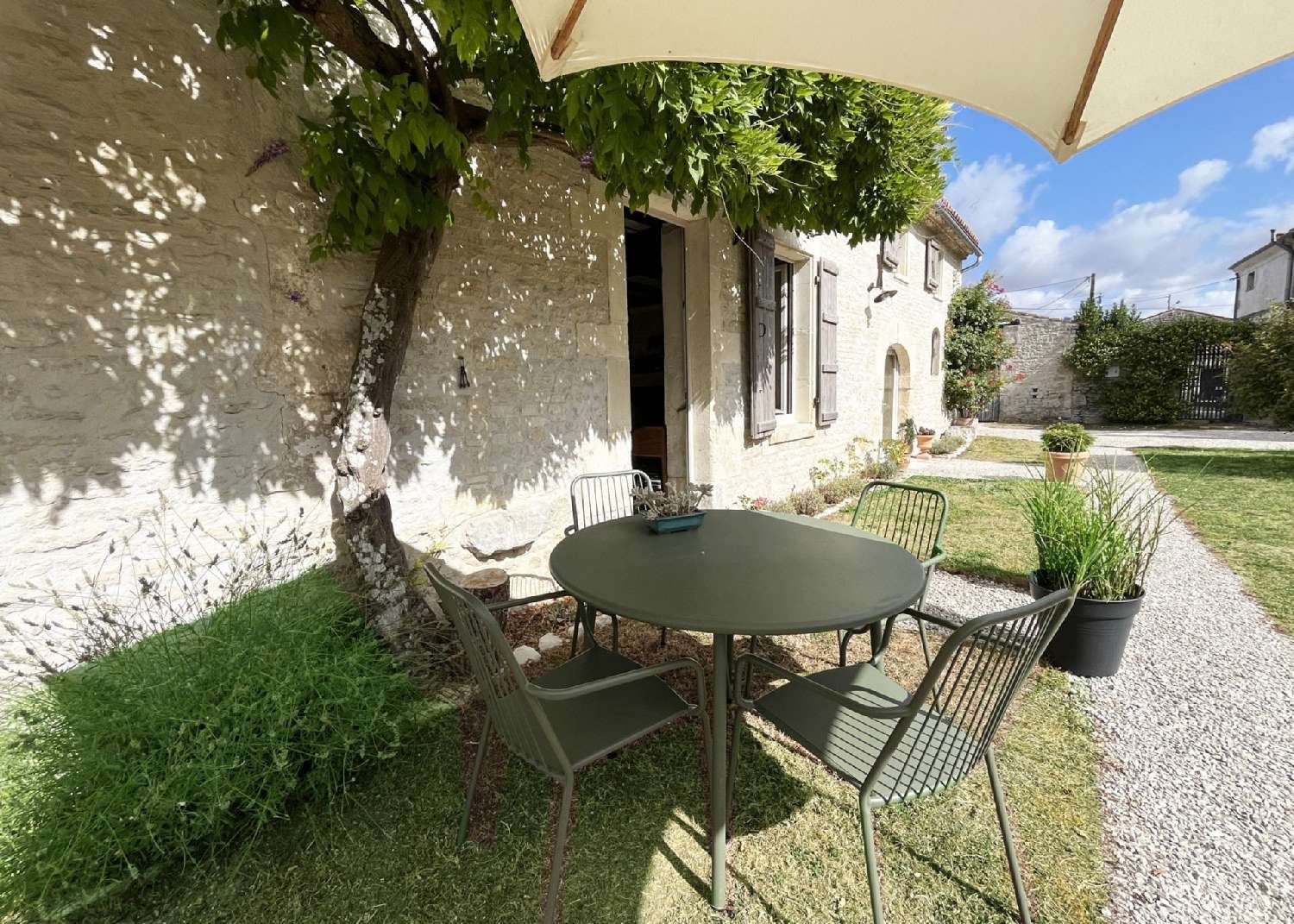 for sale house Aumagne Charente-Maritime 1