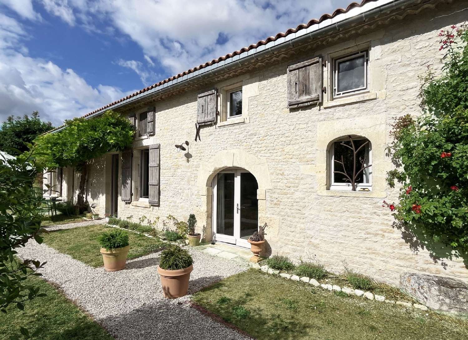 for sale house Aumagne Charente-Maritime 2
