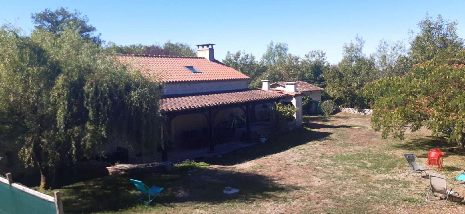en venta casa Bach Lot 6
