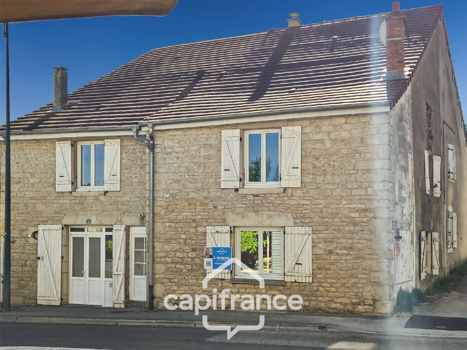 for sale house Beaufort Jura 1