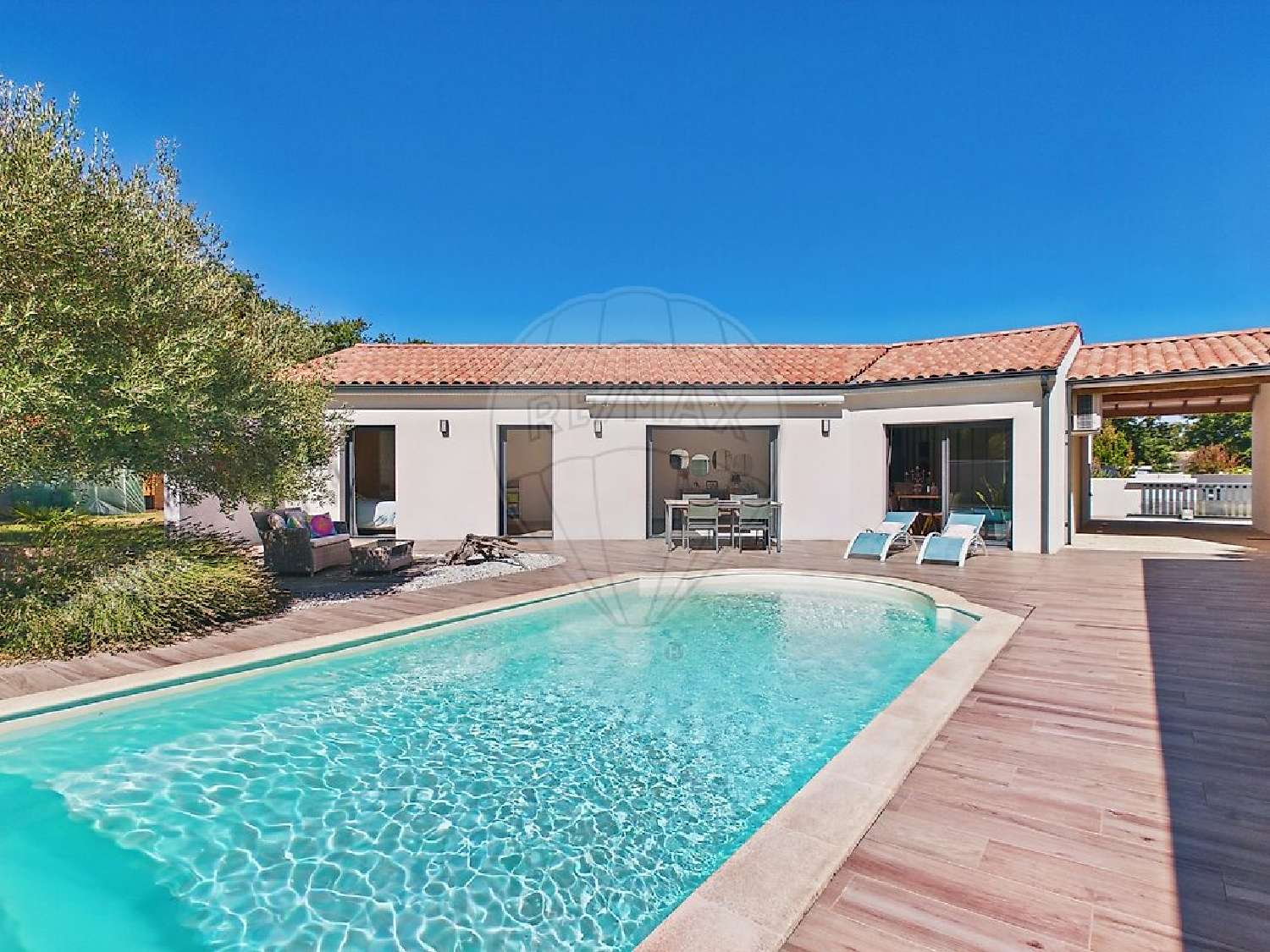 for sale house Breuillet Charente-Maritime 1