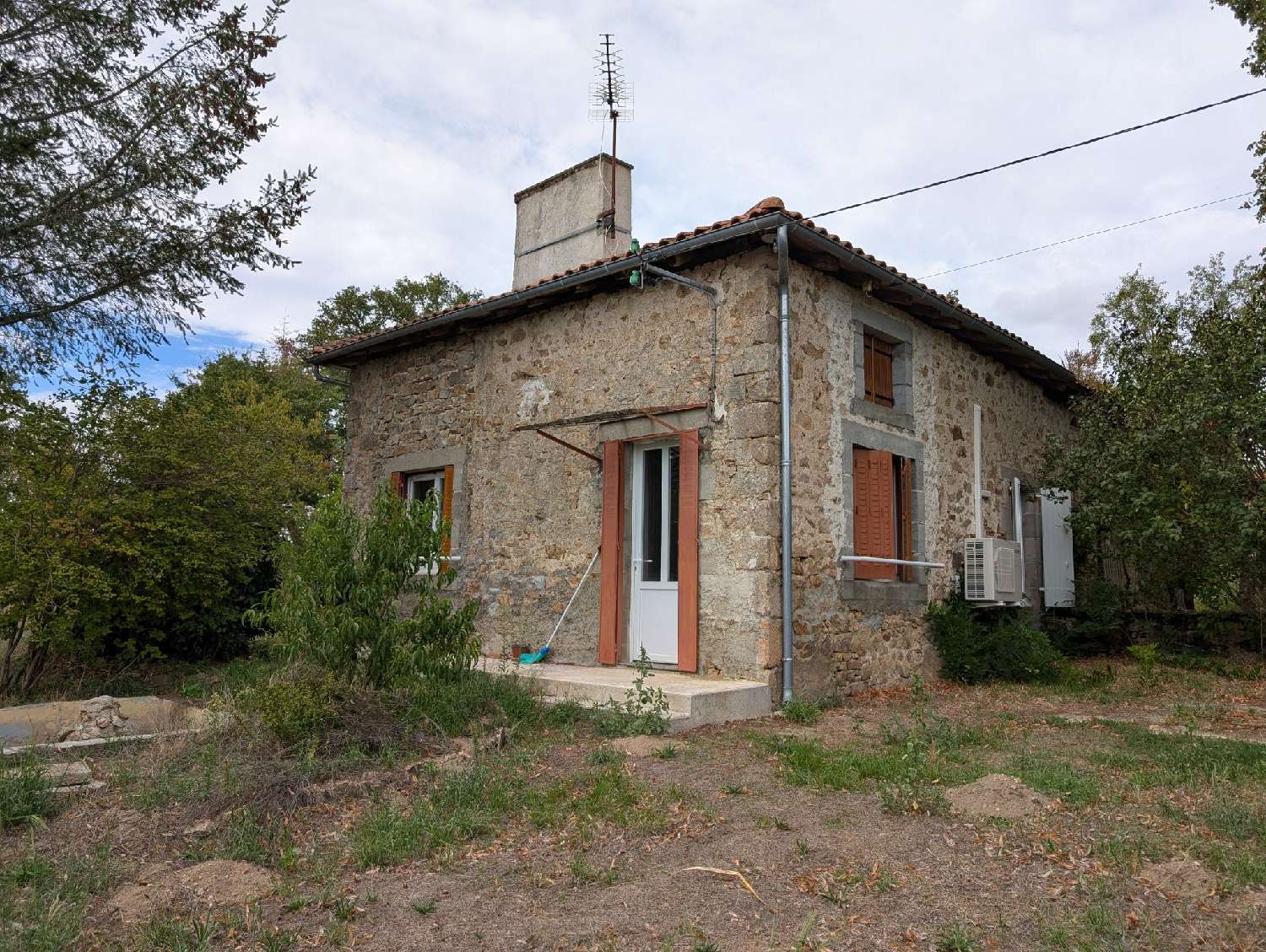te koop huis Brillac Charente 1