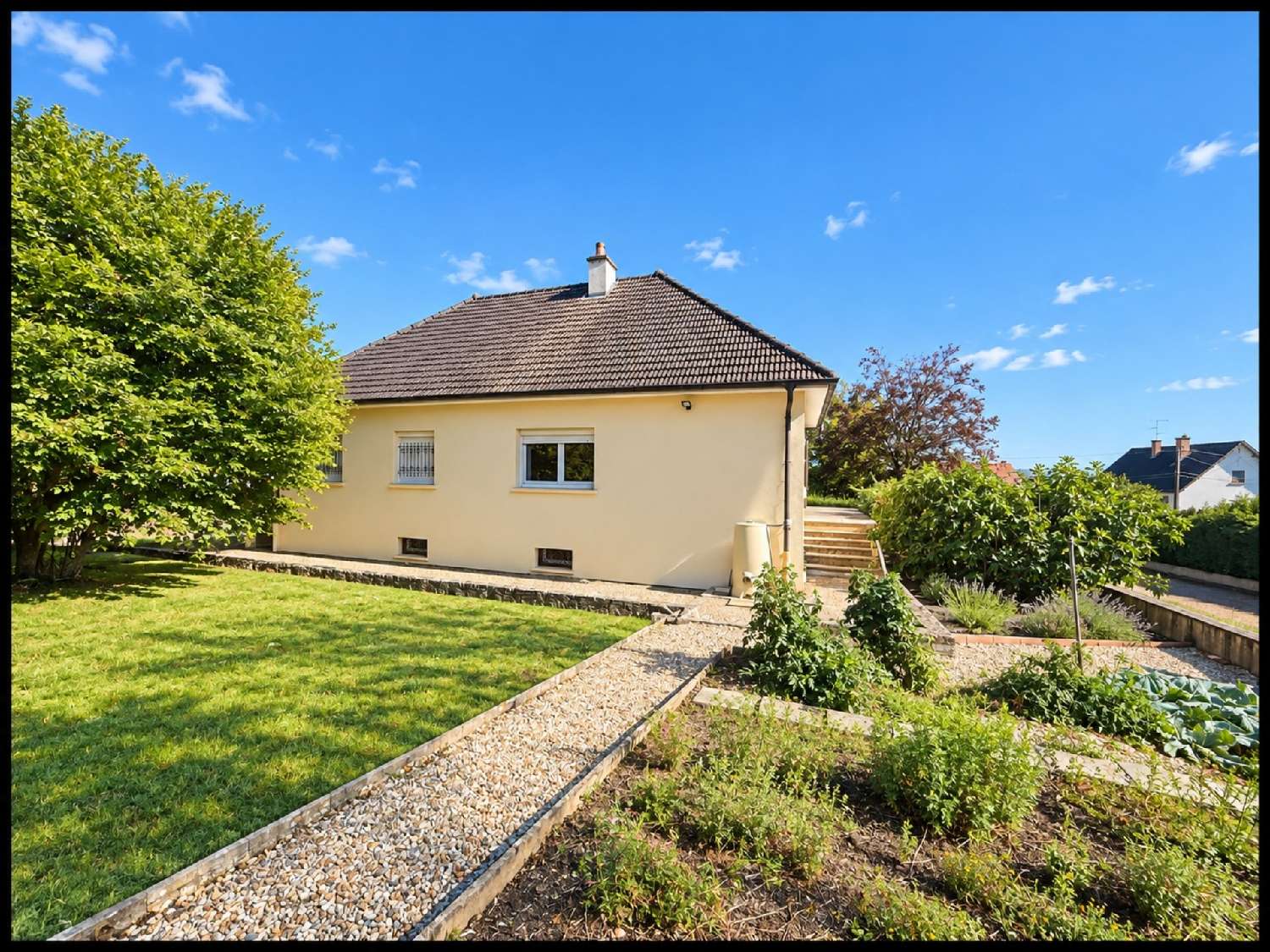 for sale house Buxy Saône-et-Loire 2