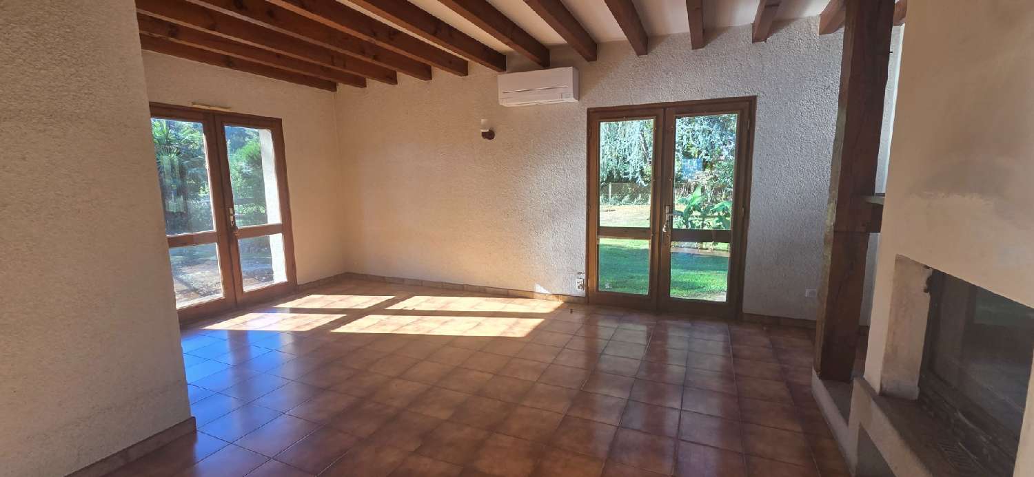 for sale house Cazaubon Gers 6