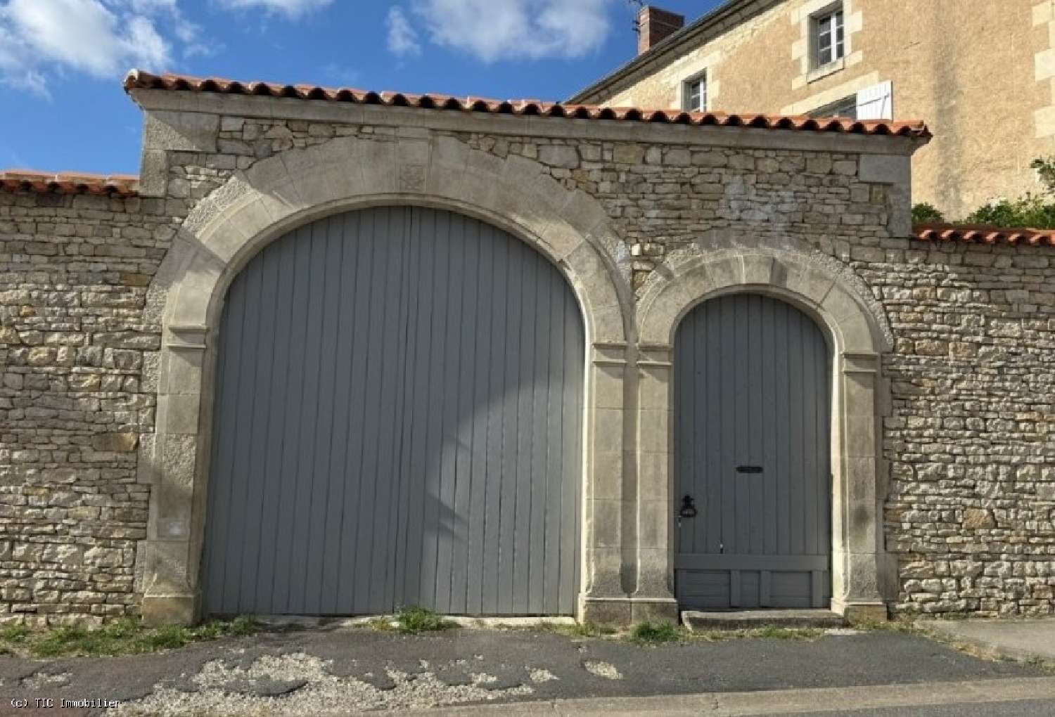 for sale house Champagne-Mouton Charente 2