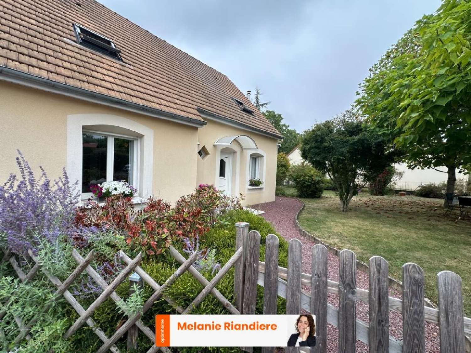 te koop huis Clermont-Créans Sarthe 1