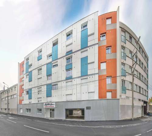 Clermont-Ferrand Puy-de-Dôme huis foto 7409263